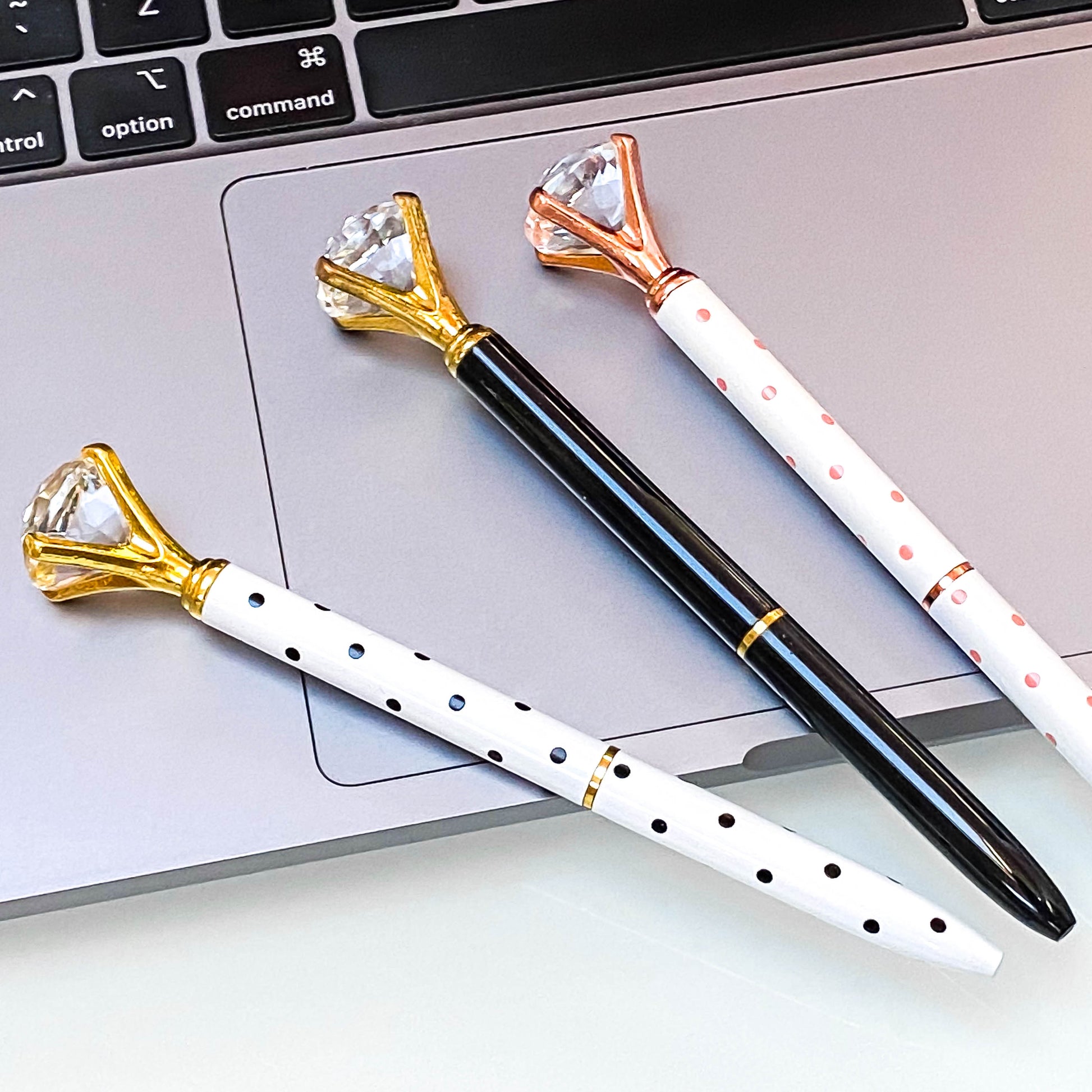 Stylish Crystal Ballpoint Pen - Alpaca Bag 