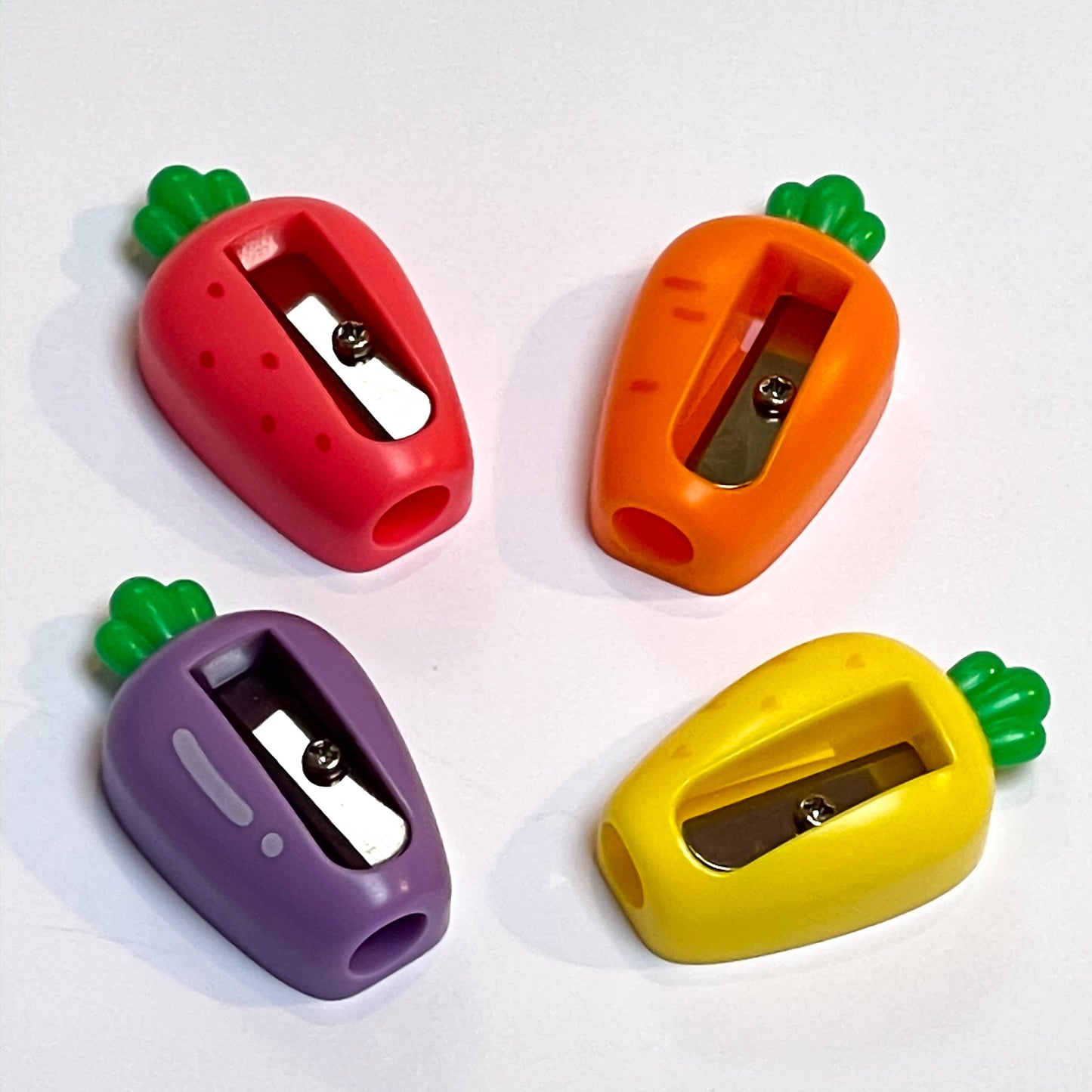 Novelty fruit and vegetable sharpener